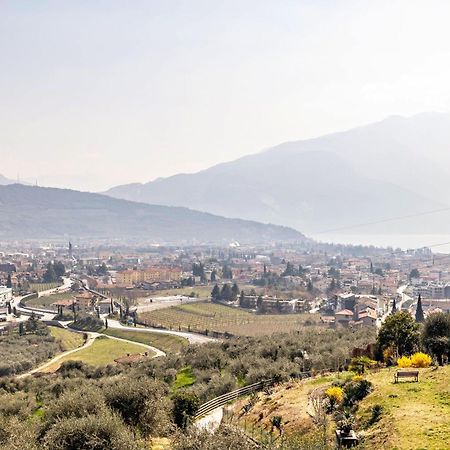 Appartamento Casa Sara With Swimming Pool Riva del Garda Esterno foto
