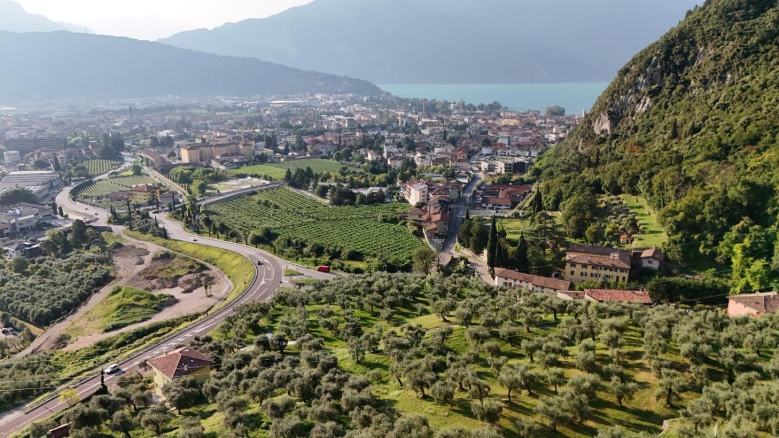 Appartamento Casa Sara With Swimming Pool Riva del Garda Esterno foto